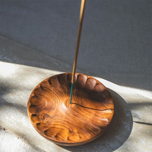 Holy Smoke Incense Holder Teak Flower