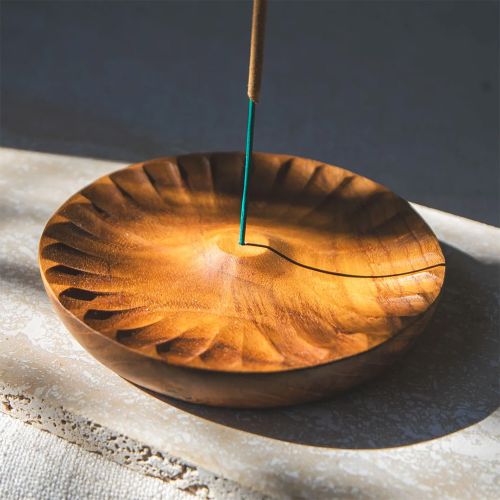 Holy Smoke Incense Holder Teak Flower