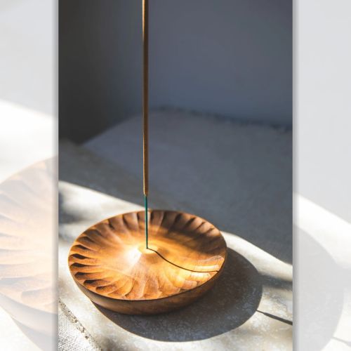 Holy Smoke Incense Holder Teak Flower