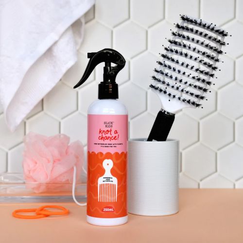 No Nasties Natural Hair Detangler Mandarin and Grape 250ml