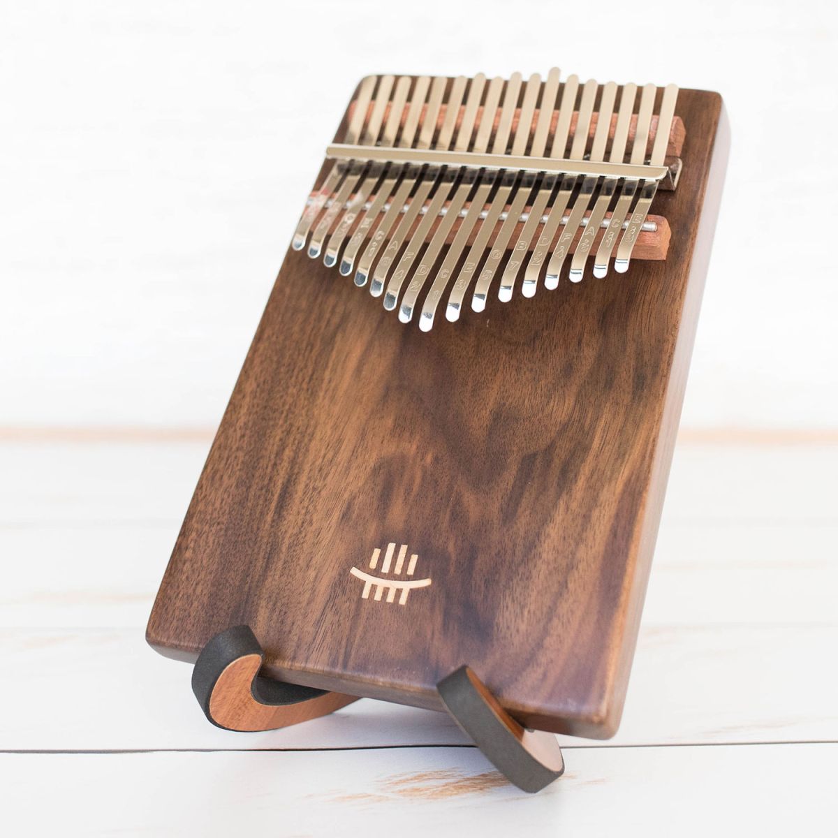 Hluru Kalimba 17 Key Solid Walnut in C Major