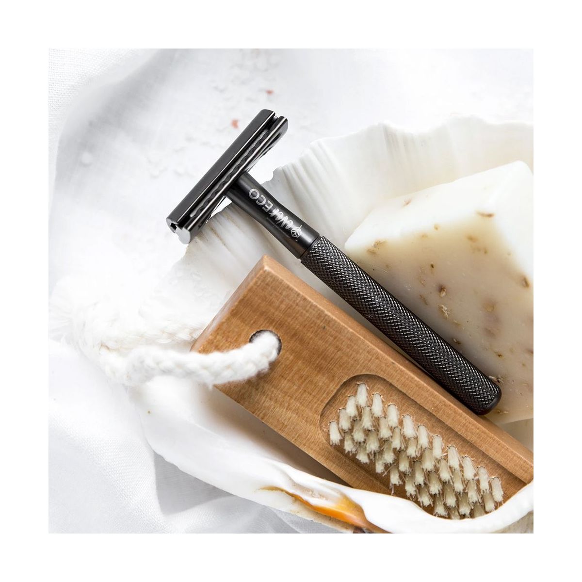 Ever Eco Safety Razor Matte Black