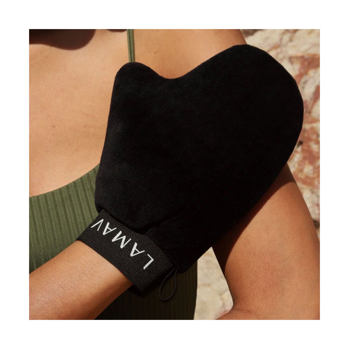 La Mav Tan Application Mitt