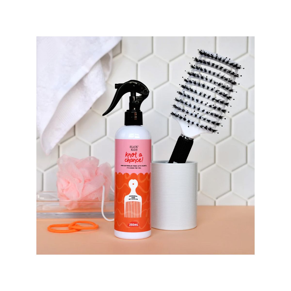 No Nasties Natural Hair Detangler Mandarin and Grape 250ml