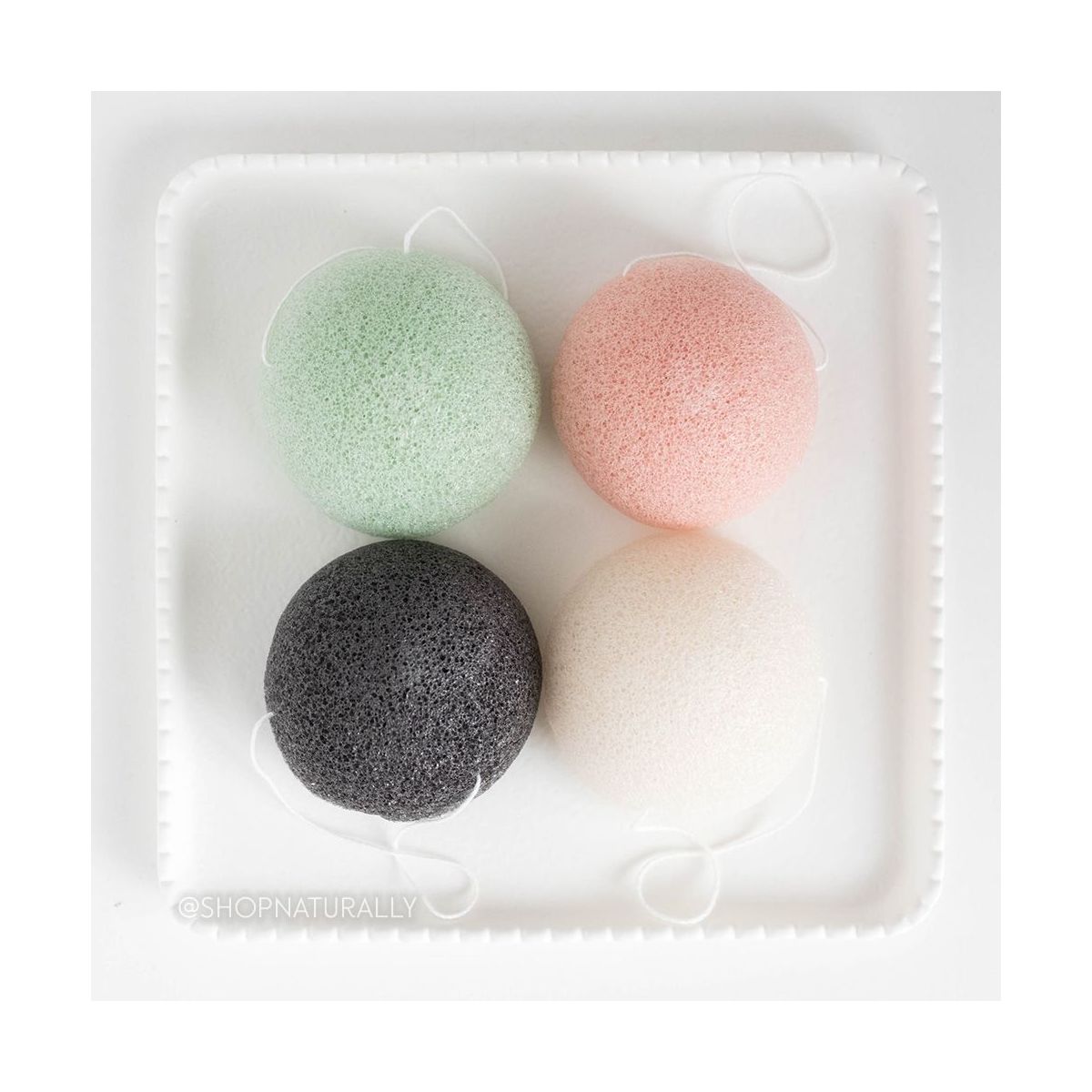 The Happy Sparrow Konjac Sponge Green Clay